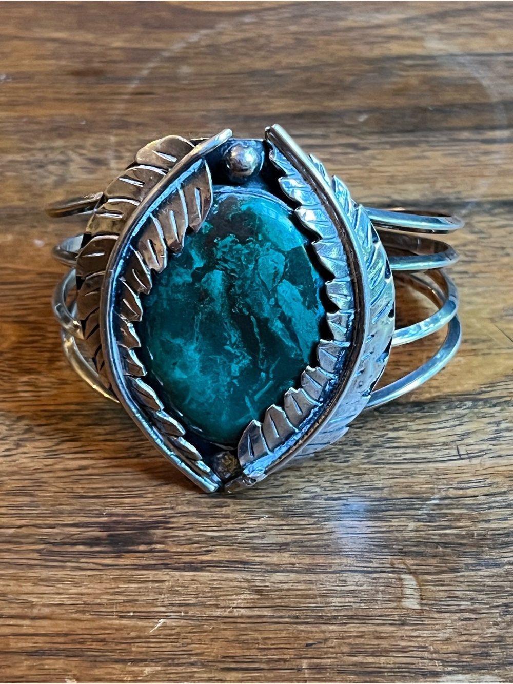 Native American Sterling Silver Green Turquoise Cuff Bracelet - Picture 6 of 10